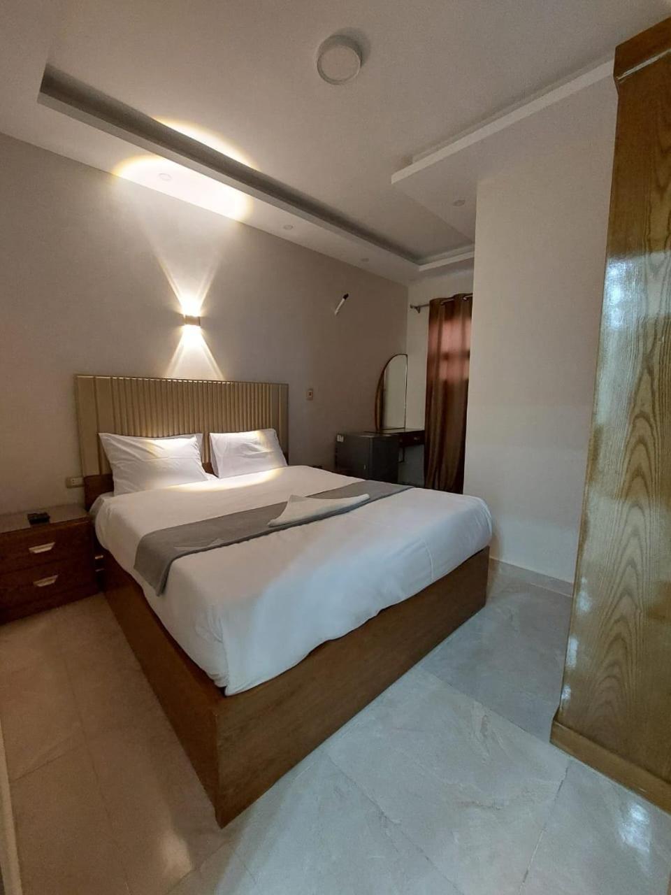 Regent Pyramids View 호텔 Kafret el-Gabal 외부 사진
