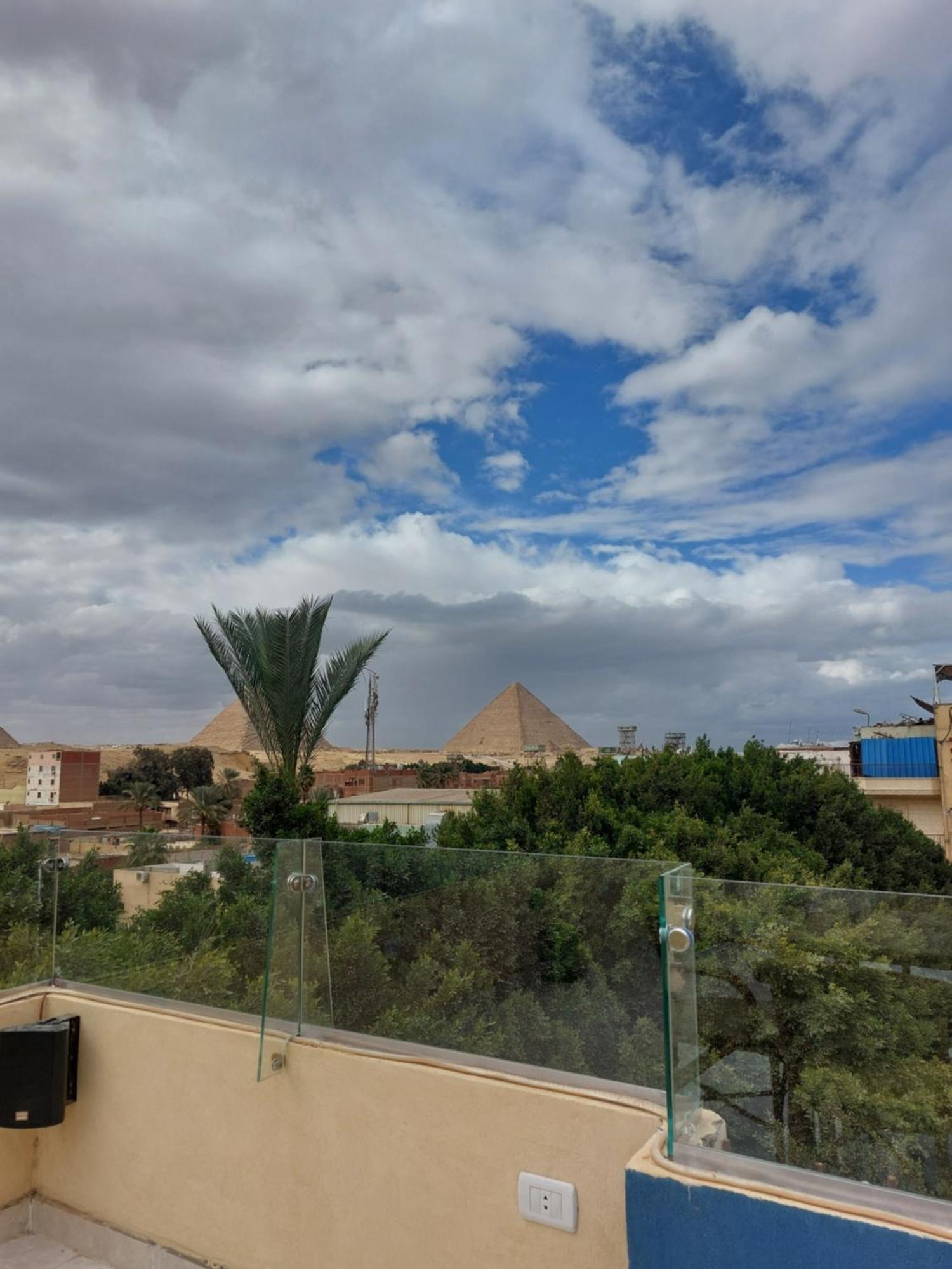 Regent Pyramids View 호텔 Kafret el-Gabal 외부 사진