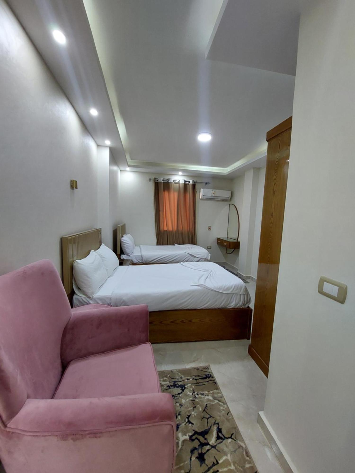 Regent Pyramids View 호텔 Kafret el-Gabal 외부 사진